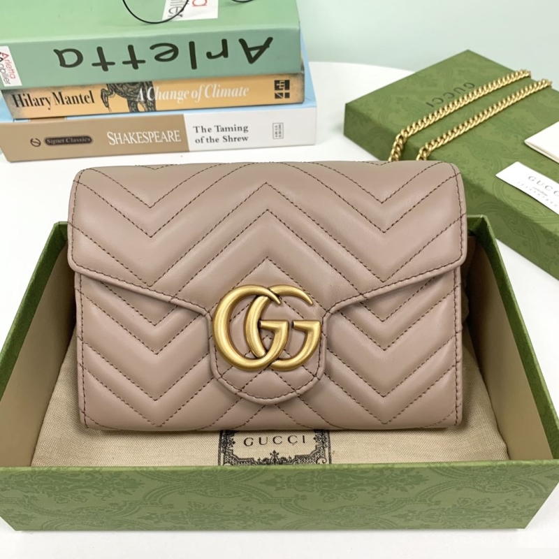 G*u*i wallets & purse